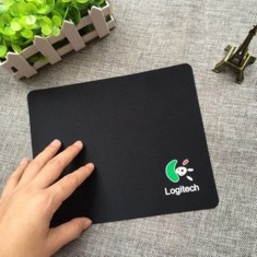 Bàn di chuột Logitech